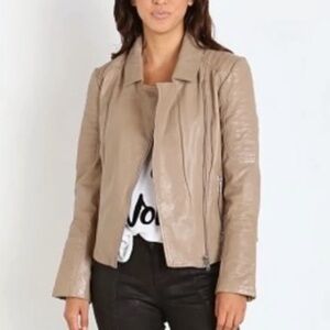 BB Dakota Camel Leather Jacket Size Medium